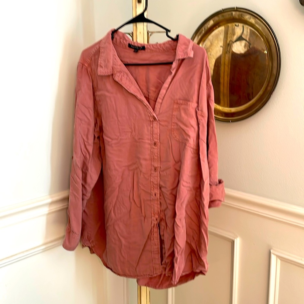 Button maroon/pink pocket top